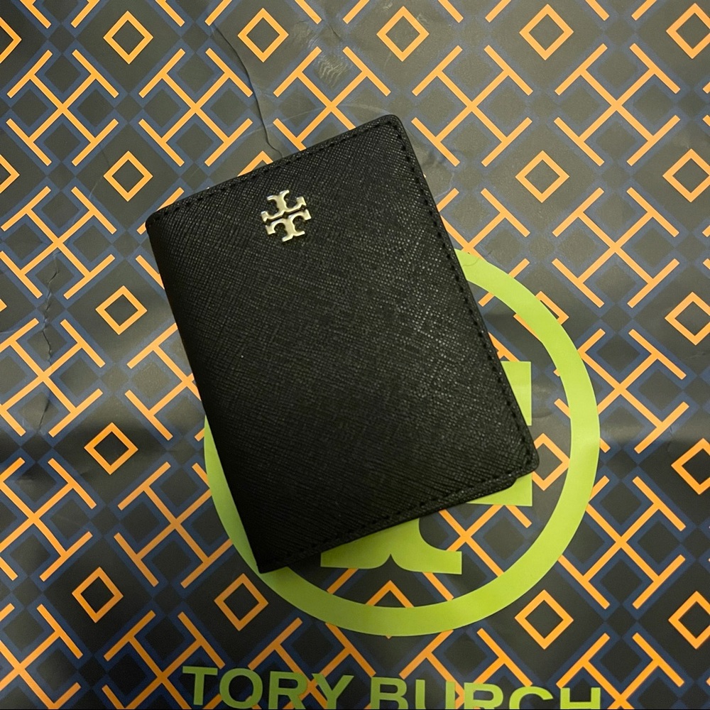 Tory Burch Women's Emerson Leather Foldable Wallet